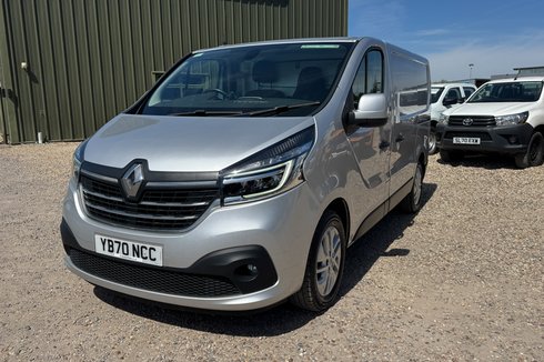 Renault Trafic AUTO SWB L1H1 Low Roof Sport SL29 Air Con Alloys E