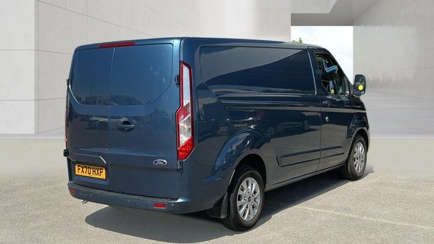 Ford Transit Custom SWB L1H1 Low Roof Limited 280 Air Con Alloys Sensors EURO 6 NO VAT 4