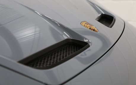 Porsche 911 GT3 Touring PDK - PCCB, Carbon Roof, Lift 17