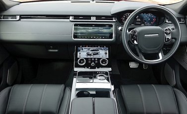Land Rover Range Rover Velar R-Dynamic D300 HSE 16
