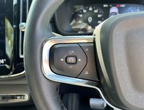 Volvo XC40 1.5 T3 R-Design SUV 5dr Petrol Auto Euro 6 (s/s) (163 ps) 21