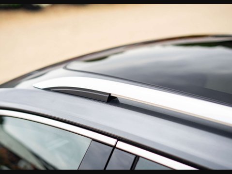 Volkswagen Tiguan 1.5 Tiguan R-Line TSi Evo Semi-Auto 5dr 16