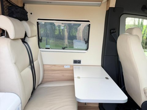 Hymer Grand Canyon 13
