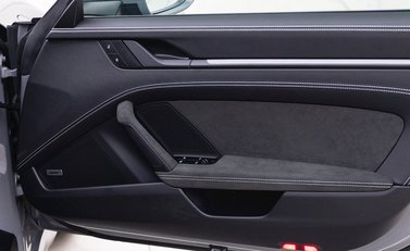 Porsche 911 (992) GT3 19