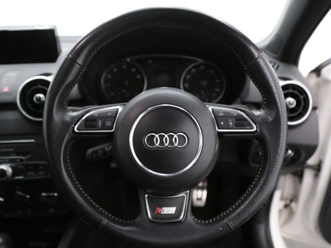 Audi A1 1.4 TFSI S line S Tronic Euro 6 (s/s) 3dr (Nav) 10