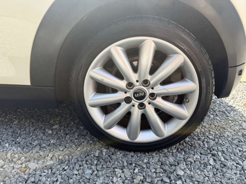 Mini Convertible 1.5 Cooper 2dr 61