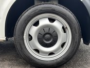 Volkswagen Transporter T32 150 ps Tdi Single Cab Tipper 31