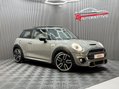 Mini Hatch 2.0 Cooper S Auto Euro 6 (s/s) 3dr 4