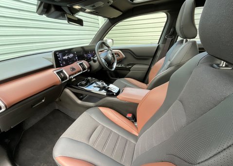 Suzuki e Vitara ULTRA 9