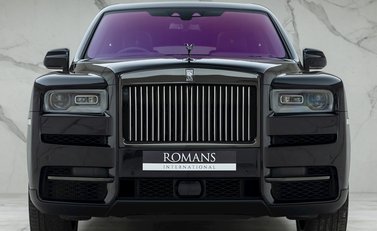 Rolls-Royce Cullinan Black Badge 4