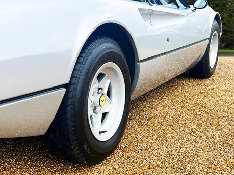 Ferrari 308 GTS 24