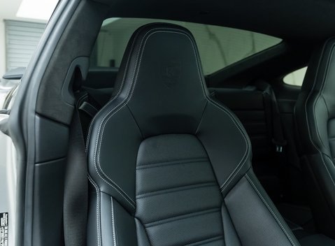 Porsche 911 Turbo S (992) 16