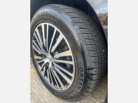 Nissan Elgrand 3.5 v6 petrol automatic 6