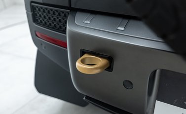 Land Rover Defender OCTA EDITION ONE 44