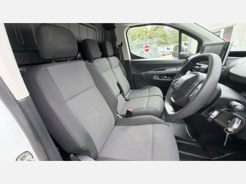 Peugeot Partner BLUEHDI PROFESSIONAL PREMIUM L1 24