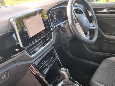 Volkswagen T-Roc R-LINE TSI DSG 23