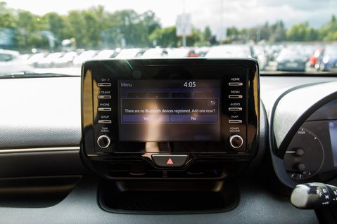 Toyota Yaris ICON FHEV 23