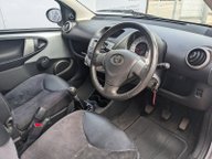 Toyota Aygo VVT-I ICE 13