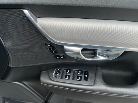 Volvo V90 2.0 D5 PowerPulse Inscription Auto AWD Euro 6 (s/s) 5dr 35