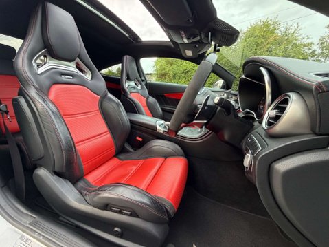 Mercedes-Benz C Class 4.0 AMG C 63 S Premium+ Auto 2dr 25