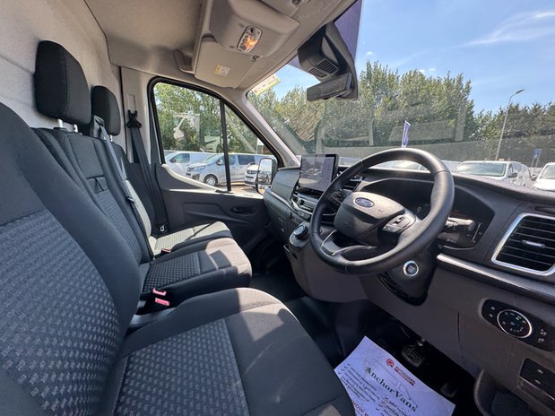 Ford Transit AUTO LWB L3H2 Medium Roof Limited 350 Air Con Alloys Cam EURO 6 NO VAT 15