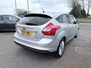 Ford Focus 1.0 ZETEC NAVIGATOR 5