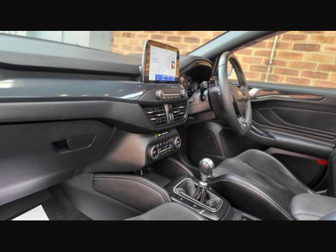 Ford Focus ST 11