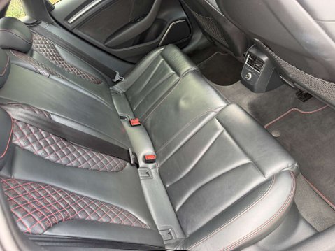 Audi RS3 2.5 RS 3 TFSI Quattro Semi-Auto 4WD 4dr 29