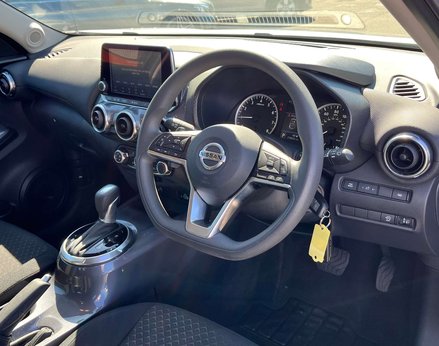 Nissan Juke 1.0 Juke Acenta DiG-T Semi-Auto 5dr 18