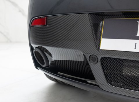 Aston Martin V12 Vantage S 46