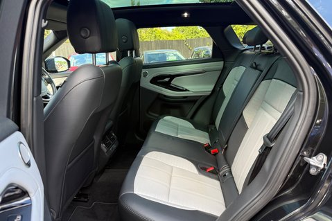 Land Rover Range Rover Evoque R-DYNAMIC HSE MHEV - 240 BHP - FULL SERVICE HISTORY - ADAPTIVE CRUISE 17