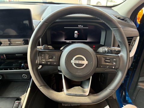 Nissan Qashqai 1.3 DIG-T MHEV N-Connecta XTRON Euro 6 (s/s) 5dr 27