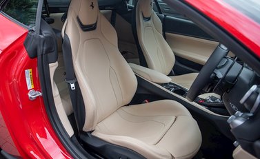 Ferrari Portofino 14