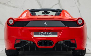 Ferrari 458 SPIDER 8