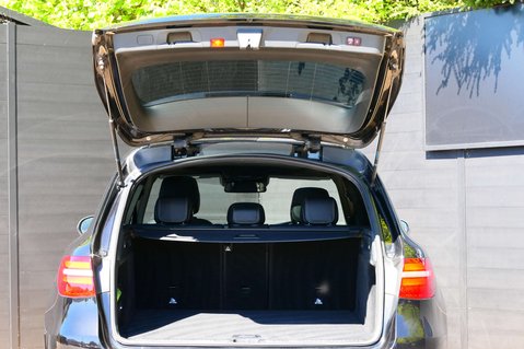 Mercedes-Benz GLC 2.1 GLC 250 D 4Matic AMG Line Premium Auto 4WD 5dr 16