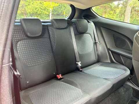 Ford Fiesta ZETEC 6