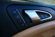 Porsche Cayenne 3.0 Cayenne S Hybrid Tiptronic S 4WD 5dr 41