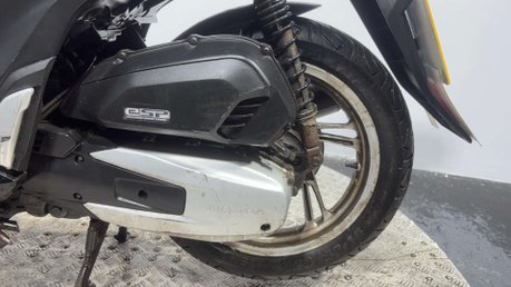 Honda SH125 2019 GOOD PARTS BREAKER SCOOTER SPARES OR REPAIR SH 125CC 7