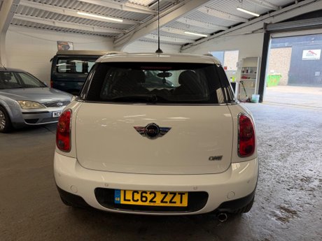 Mini Countryman 1.6 One Euro 5 (s/s) 5dr 6