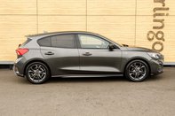 Ford Focus ST-LINE 9