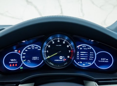 Porsche Cayenne V6 E-Hybrid 19