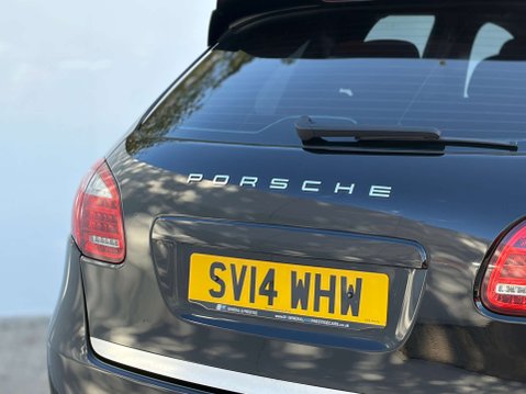 Porsche Cayenne 4.1 Cayenne V8 D S Tiptronic S Auto 4WD 5dr 35