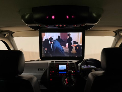 Volkswagen Caravelle EXECUTIVE TDI 18