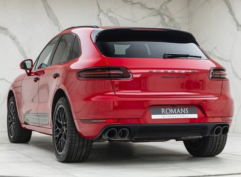 Porsche Macan GTS 3