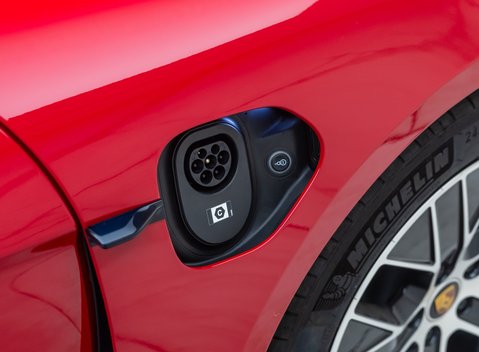 Porsche Taycan 4S SPORT TURISMO 31