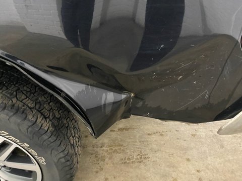 Toyota Hilux INVINCIBLE 4WD D-4D DCB 18