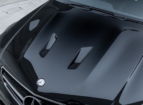 Mercedes-Benz C63 AMG BLACK SERIES 30