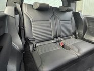 Defender 90 Commercial 4