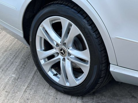 Mercedes-Benz E Class 2.1 E220 BlueEfficiency AvantGarde CDi Auto 4dr 14
