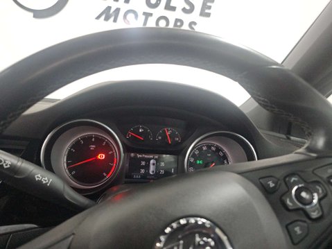 Vauxhall Astra 1.4 Astra SRi Nav T 5dr 47
